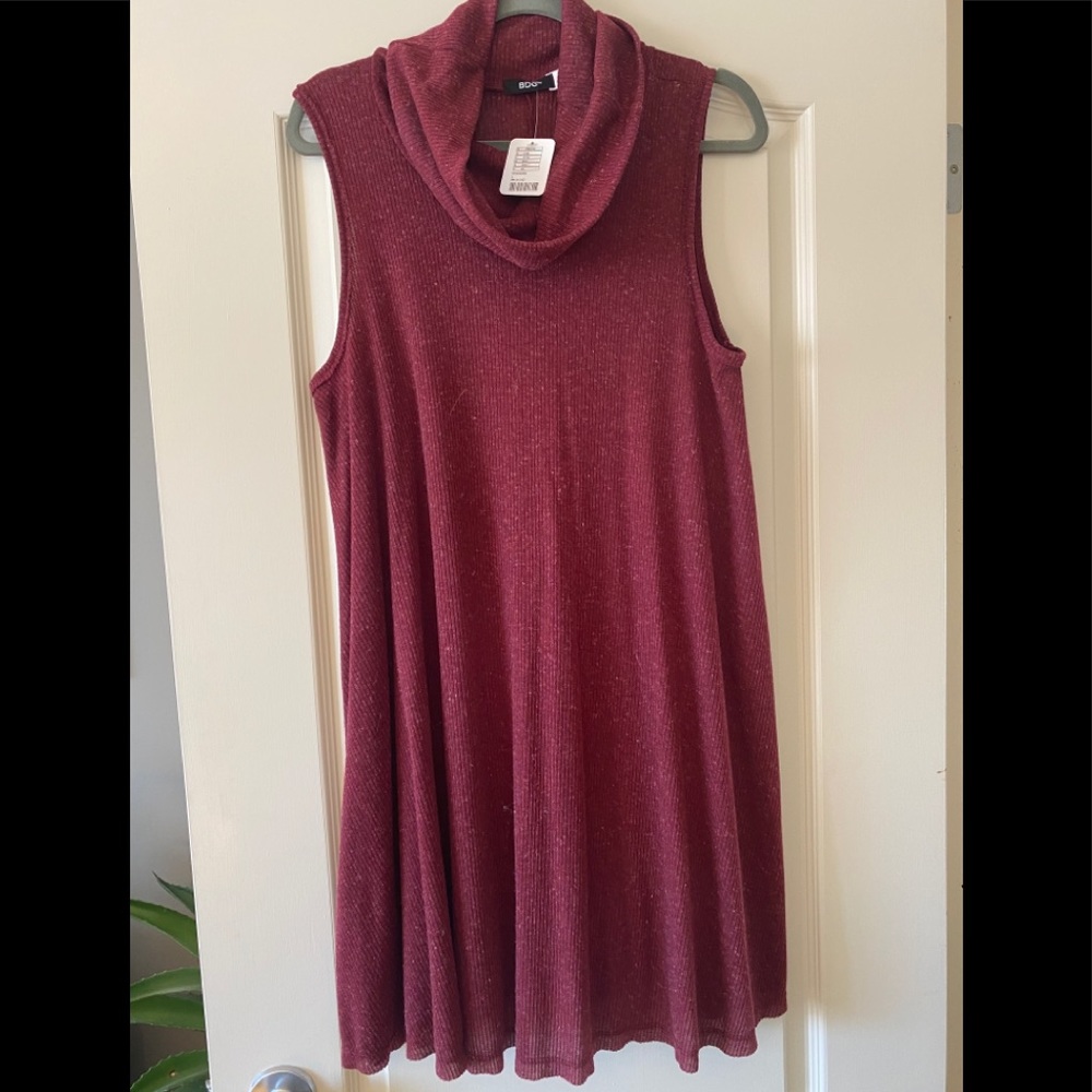 ✨NWT✨ - BDG - Flowy Knit Sleeveless Top